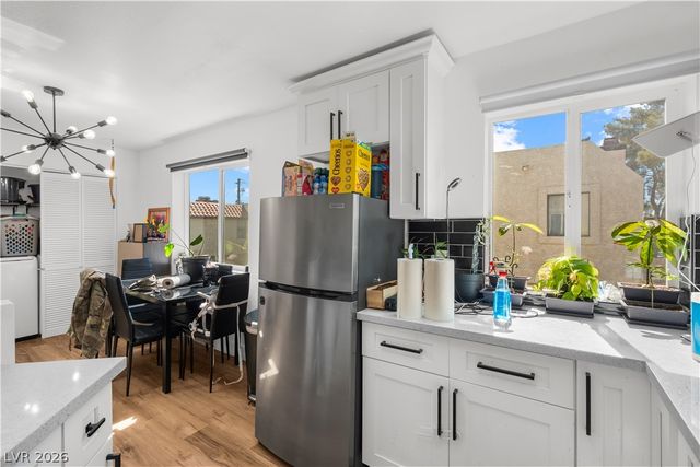 2201 Sun Avenue D, North Las Vegas, NV 89030