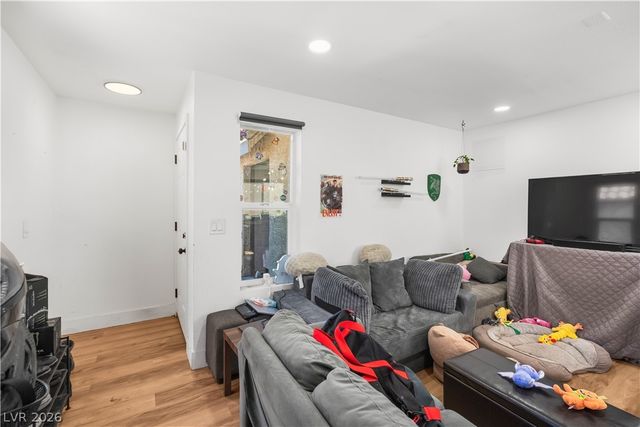 2201 Sun Avenue D, North Las Vegas, NV 89030