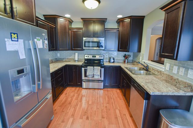 636 White Face Drive, Clarksville, TN 37040