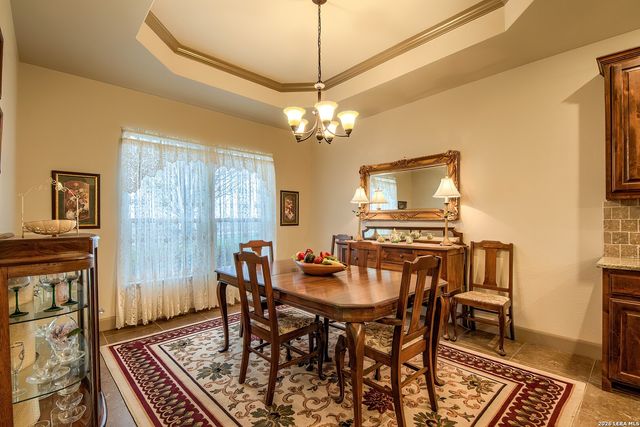 708 34th Street, Hondo, TX 78861