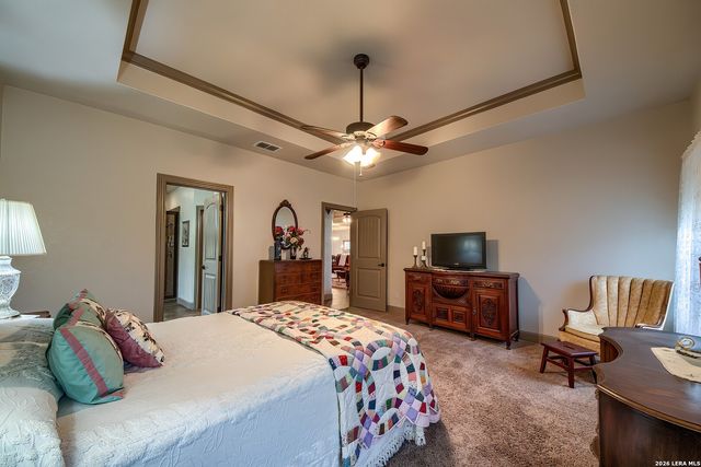 708 34th Street, Hondo, TX 78861