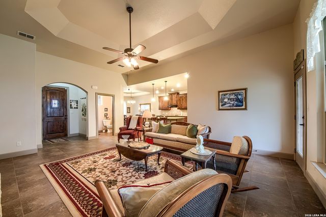 708 34th Street, Hondo, TX 78861