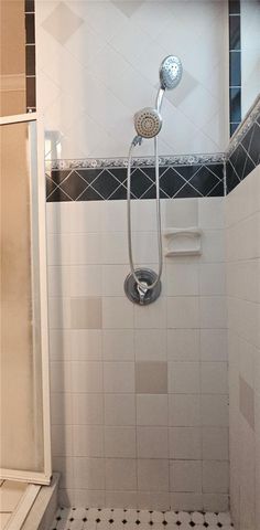 1610 INDIANA AVENUE, Palm Harbor, FL 34683