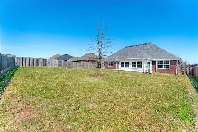 204 Monroe Street, Centerton, AR 72719