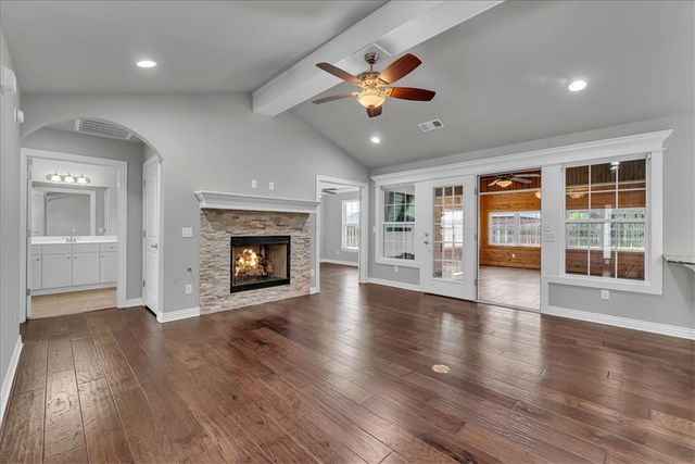 204 Monroe Street, Centerton, AR 72719