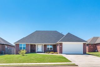 204 Monroe Street, Centerton, AR 72719