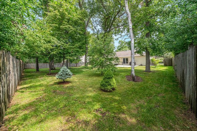 1790 GARNET COURT, Menasha, WI 54952