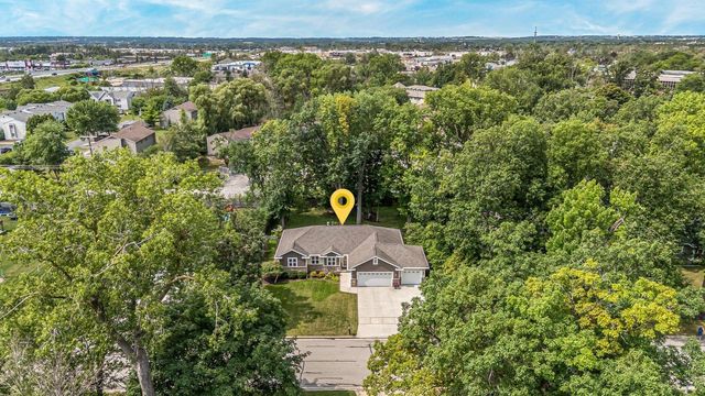 1790 GARNET COURT, Menasha, WI 54952