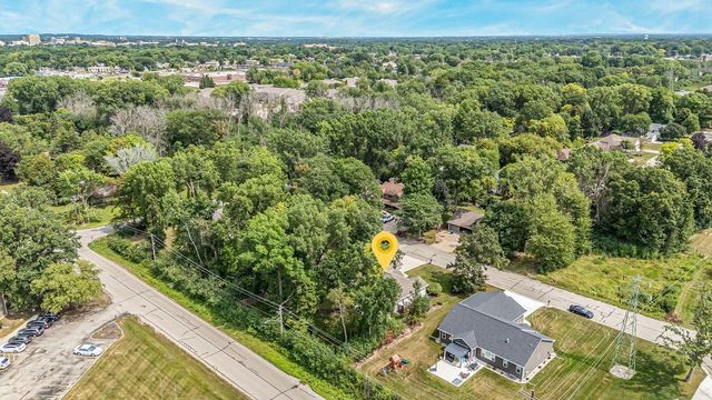 1790 GARNET COURT, Menasha, WI 54952