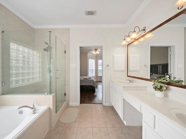 2144 Salt Marsh Court, League City, TX 77573