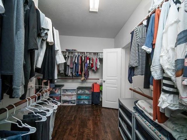 2144 Salt Marsh Court, League City, TX 77573