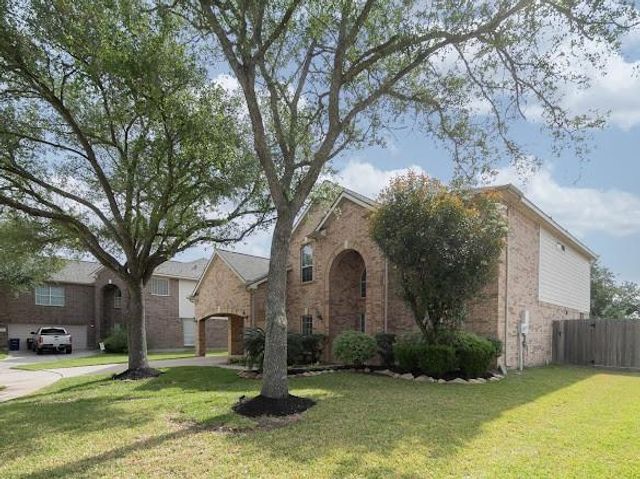 2144 Salt Marsh Court, League City, TX 77573