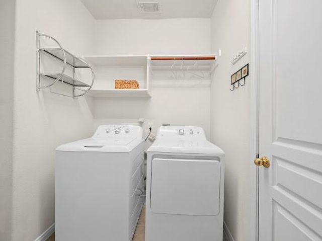 2144 Salt Marsh Court, League City, TX 77573