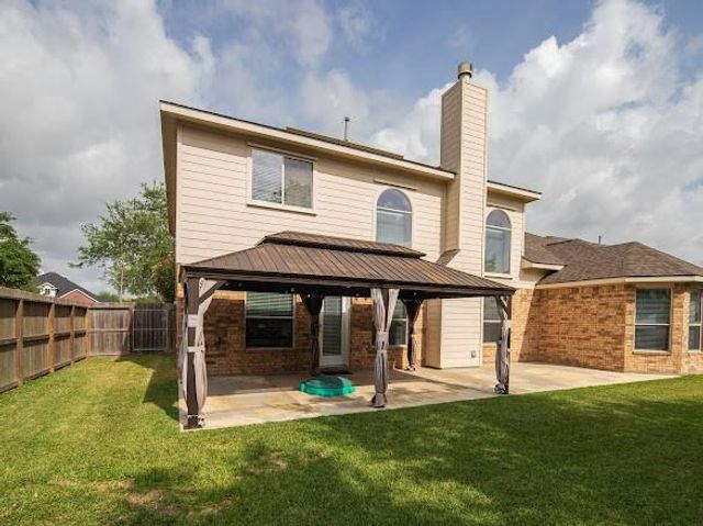 2144 Salt Marsh Court, League City, TX 77573