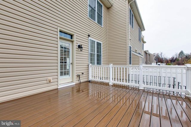 8526 PINE SPRINGS DR, Severn, MD 21144