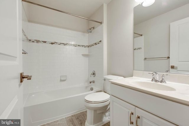 8526 PINE SPRINGS DR, Severn, MD 21144