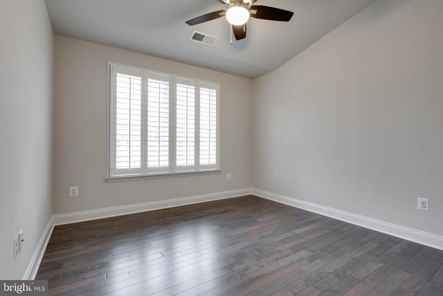 8526 PINE SPRINGS DR, Severn, MD 21144