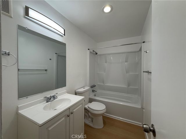 4636 Laurel Canyon Boulevard 31, Valley Village, CA 91607