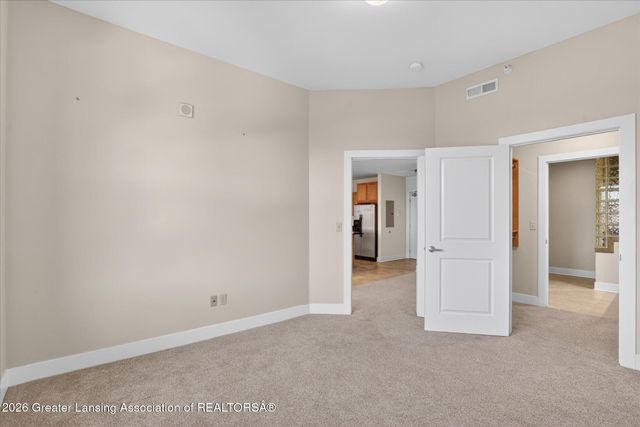 600 Albert Avenue 524, East Lansing, MI 48823