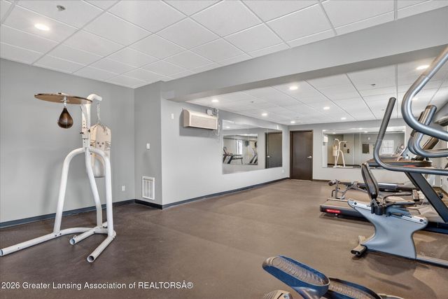 600 Albert Avenue 524, East Lansing, MI 48823