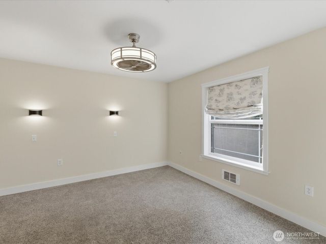 4050 Rachel Road, Clinton, WA 98236