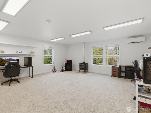 4050 Rachel Road, Clinton, WA 98236