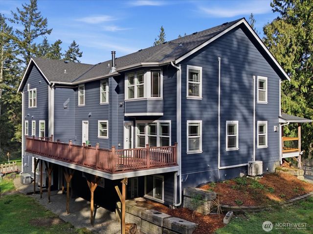 4050 Rachel Road, Clinton, WA 98236