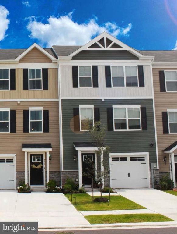 344 CRIMSON AVE, Taneytown, MD 21787