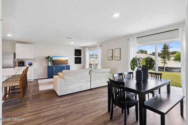 1708 W Chapel Drive, Deltona, FL 32725