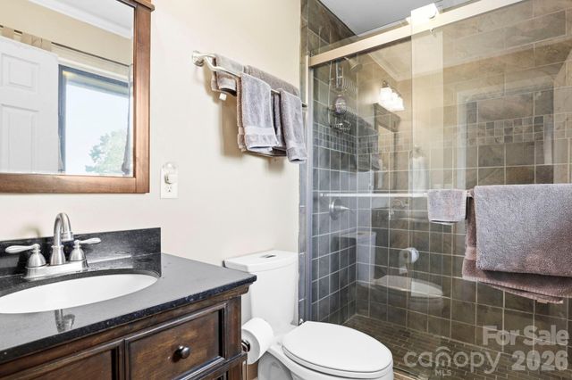 78 Highland Drive, Lake Toxaway, NC 28747
