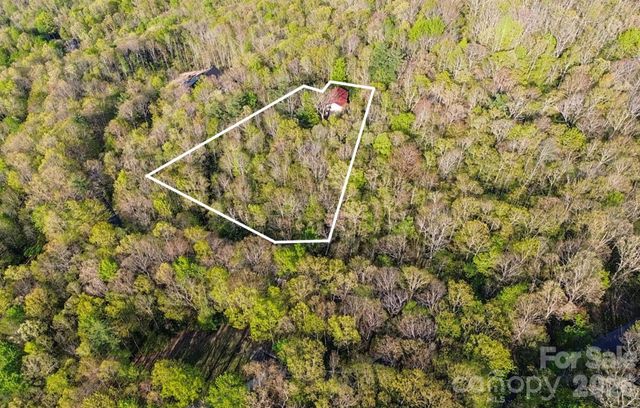 78 Highland Drive, Lake Toxaway, NC 28747