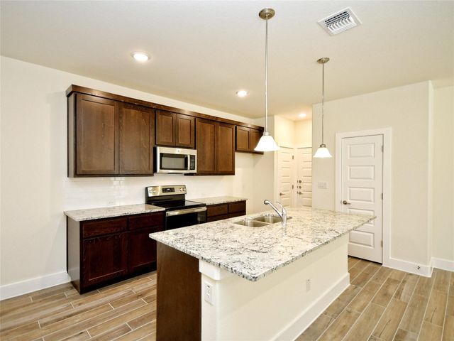 408 Parkline DR, Georgetown, TX 78626