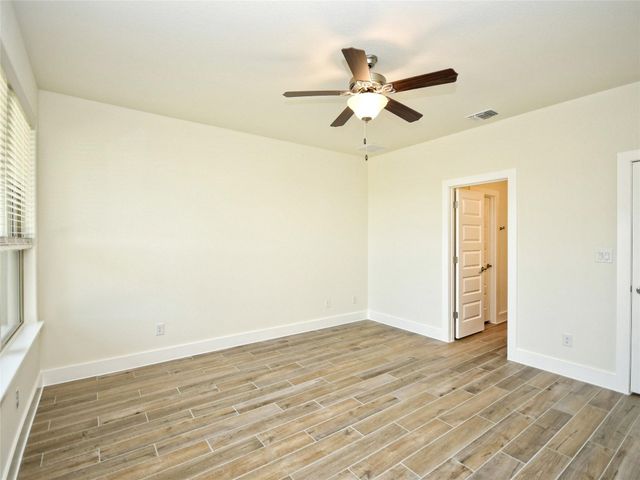 408 Parkline DR, Georgetown, TX 78626
