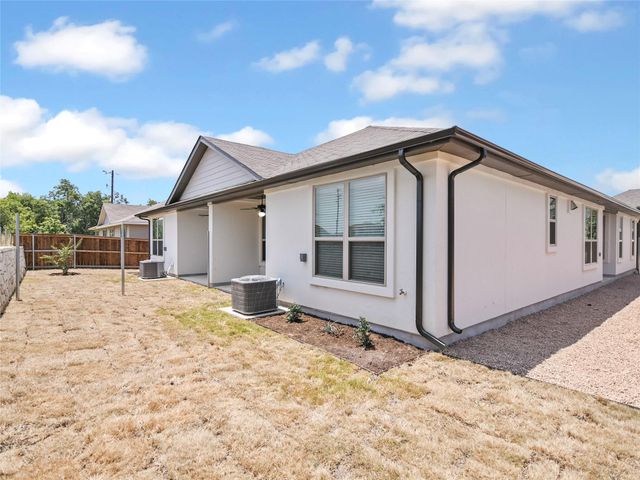 408 Parkline DR, Georgetown, TX 78626