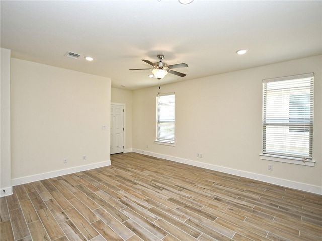 408 Parkline DR, Georgetown, TX 78626