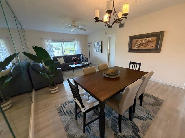 7505 NW 5th Court 208, Margate, FL 33063