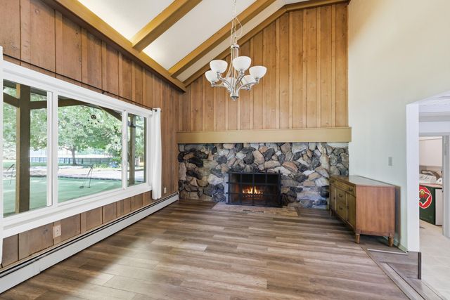 14823 Walker Place, Minnetonka, MN 55345