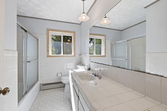 14823 Walker Place, Minnetonka, MN 55345