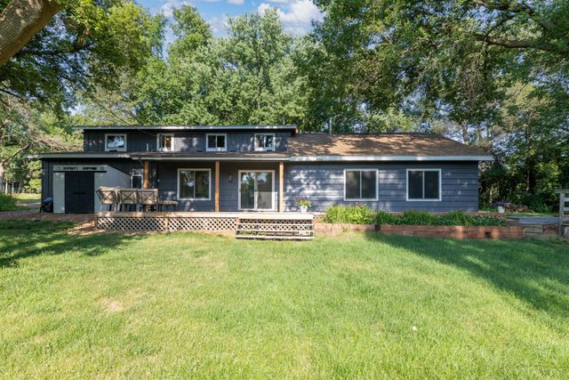 14823 Walker Place, Minnetonka, MN 55345