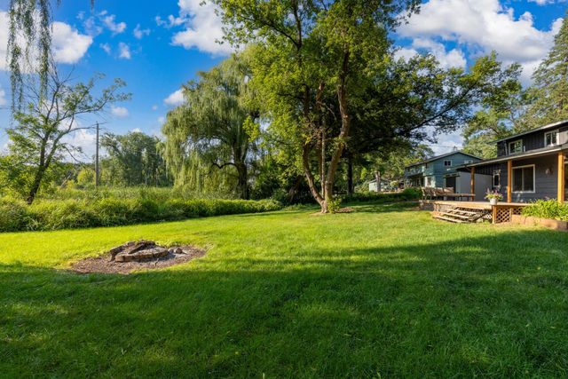 14823 Walker Place, Minnetonka, MN 55345