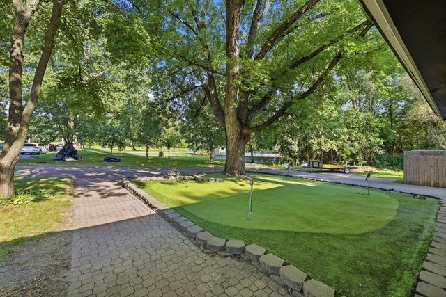 14823 Walker Place, Minnetonka, MN 55345