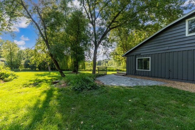 14823 Walker Place, Minnetonka, MN 55345