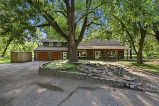 14823 Walker Place, Minnetonka, MN 55345