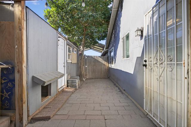 4465 Hardwick Way, North Highlands, CA 95660