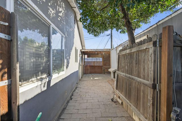 4465 Hardwick Way, North Highlands, CA 95660