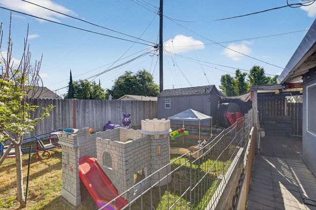 4465 Hardwick Way, North Highlands, CA 95660