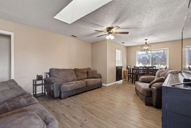 4465 Hardwick Way, North Highlands, CA 95660