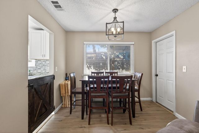 4465 Hardwick Way, North Highlands, CA 95660