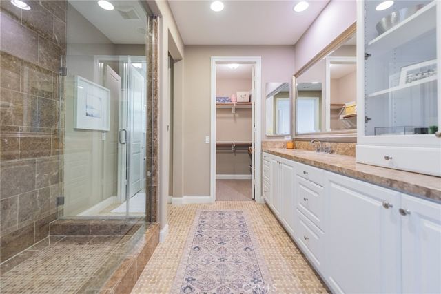 572 E Vosburg Drive, Azusa, CA 91702