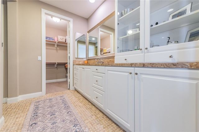 572 E Vosburg Drive, Azusa, CA 91702
